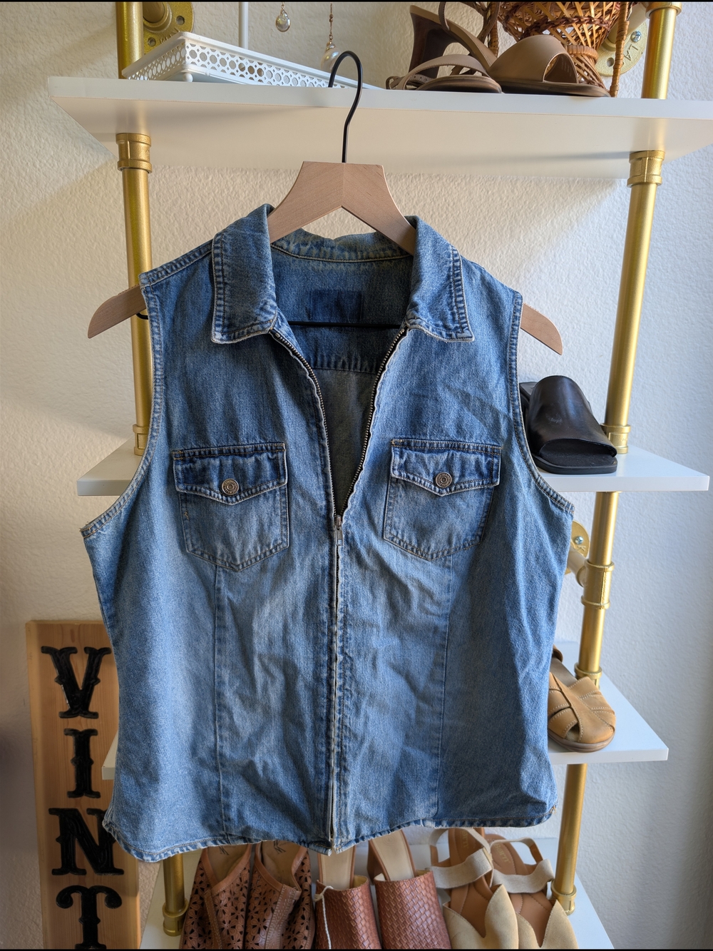 The Limited Vintage Y2K Sleveless Denim Zip-Front Vest - Light Blue